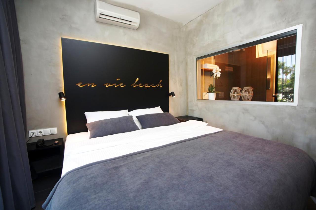 אלאניה En Vie Beach Boutique Hotel - Adults Only מראה חיצוני תמונה