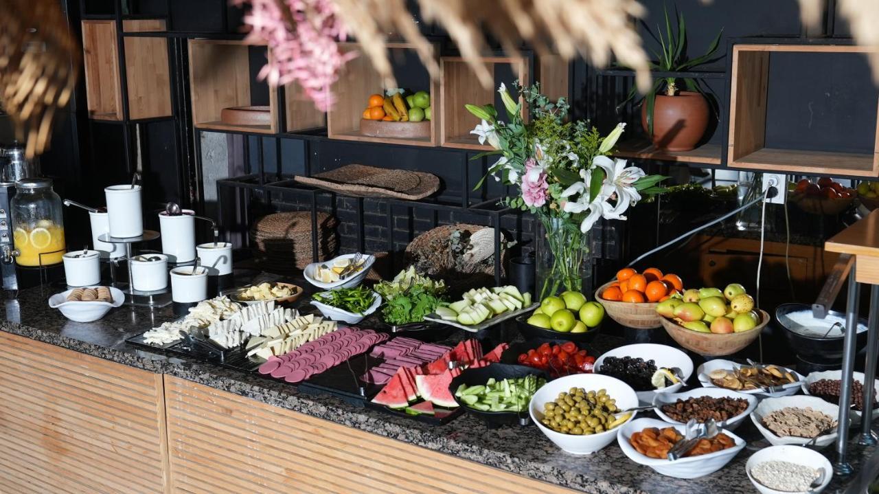 אלאניה En Vie Beach Boutique Hotel - Adults Only מראה חיצוני תמונה